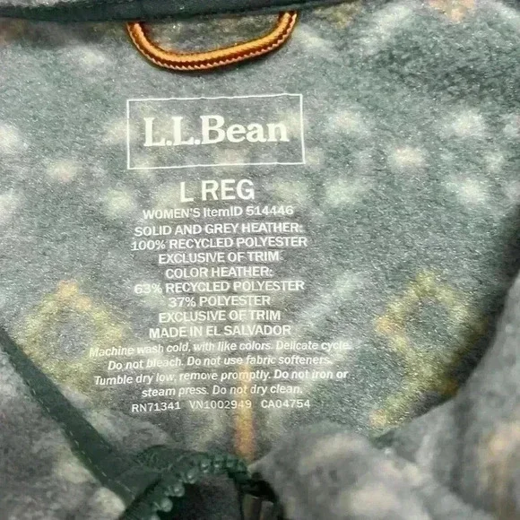 L.L. Bean Mountain Classic fleece vest - Picture 3 of 4